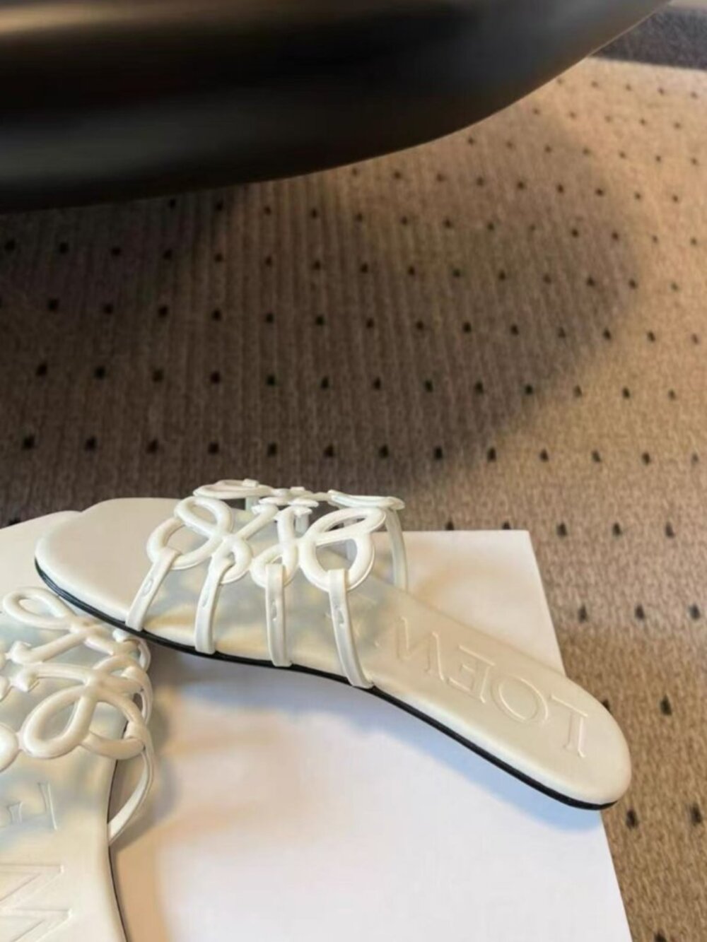 Loewe White Anagram Cutout Leather Slide Flat Sandals - Picture 6 of 8